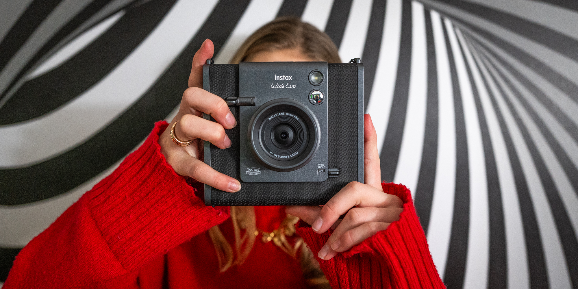 instax wide evo review