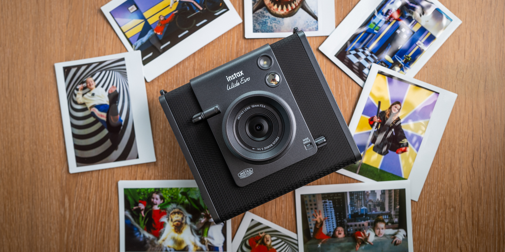 Instax WIDE Evo foto prints